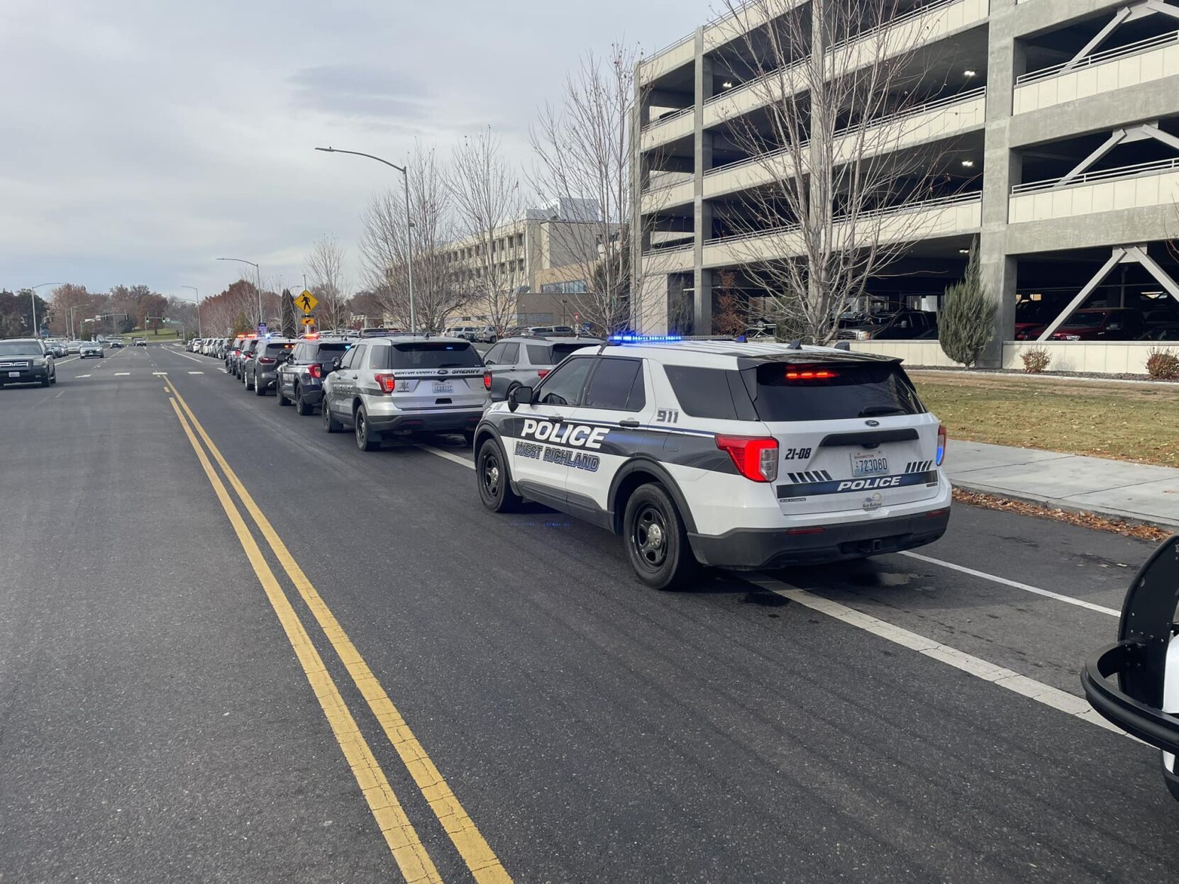 Pasco officer shot during arrest